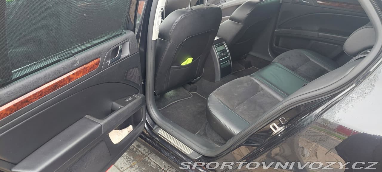 2010 Škoda Superb - 12