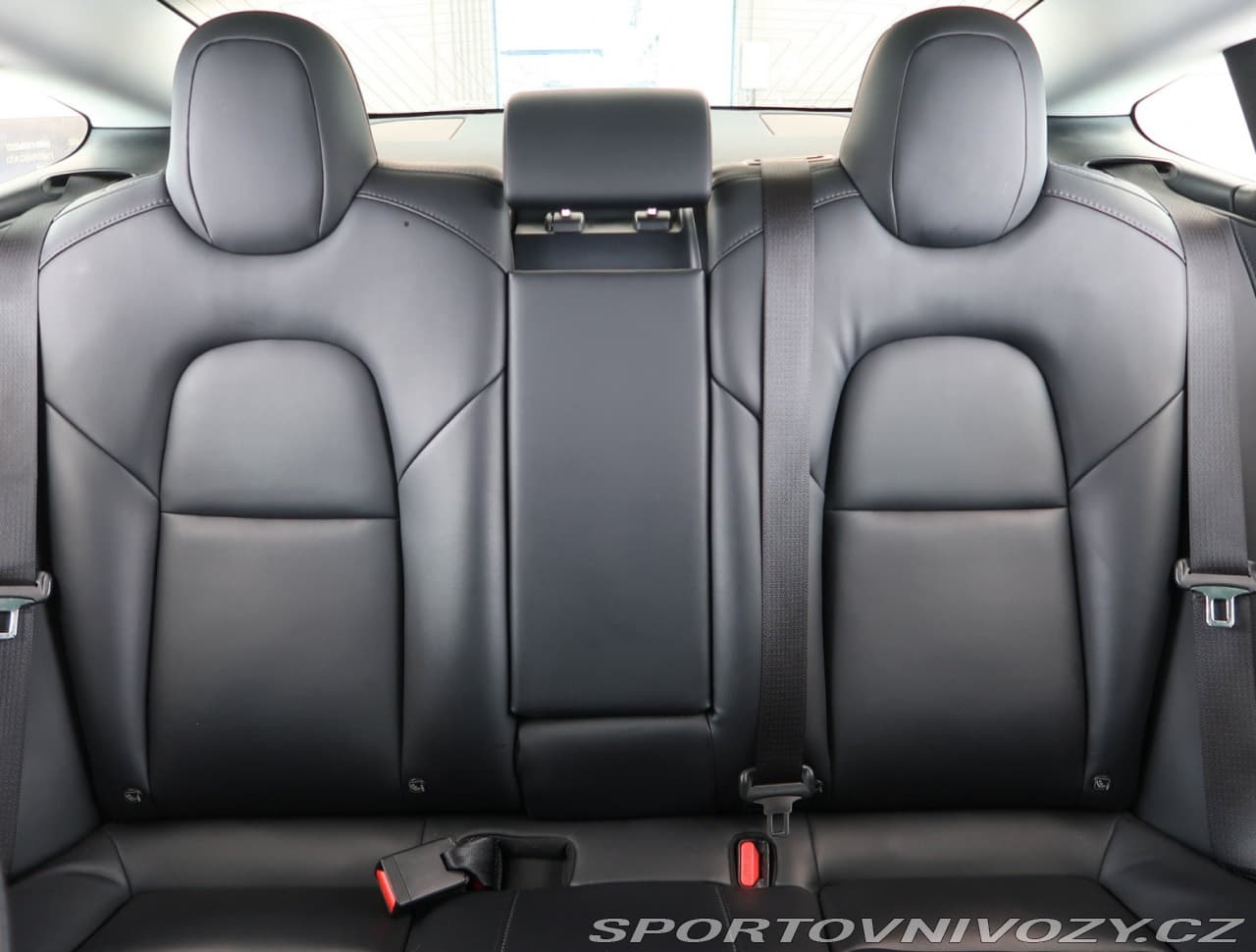 2020 Tesla Model 3 - 10