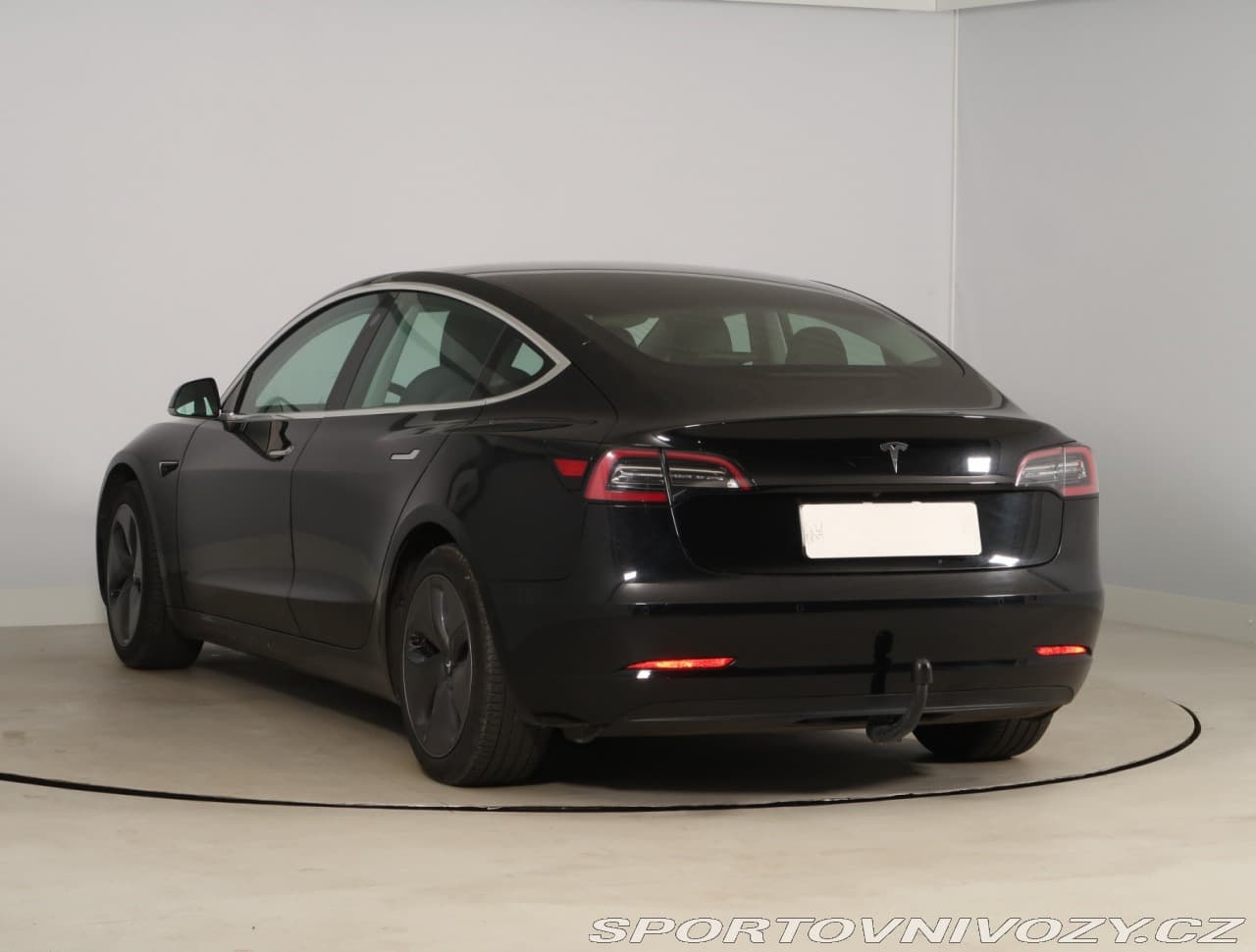 2020 Tesla Model 3 - 4