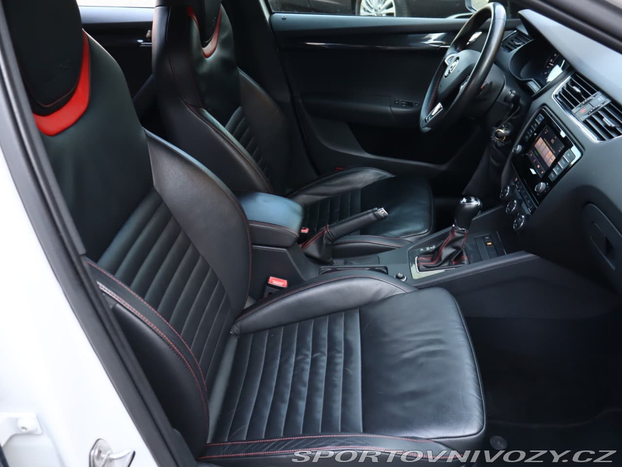 2013 Škoda Octavia - 13