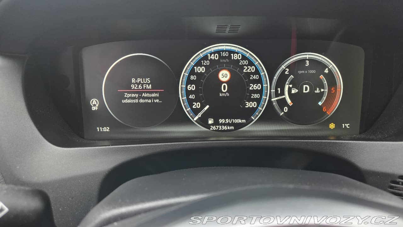 2017 Jaguar F-Pace - 4