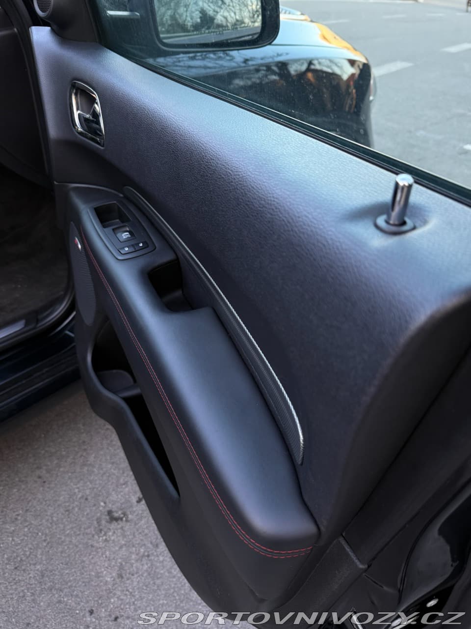 2018 Dodge Durango - 8