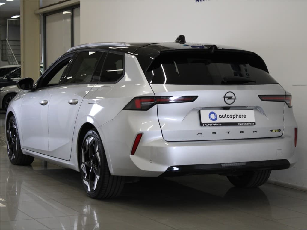 2024 Opel Astra - 3