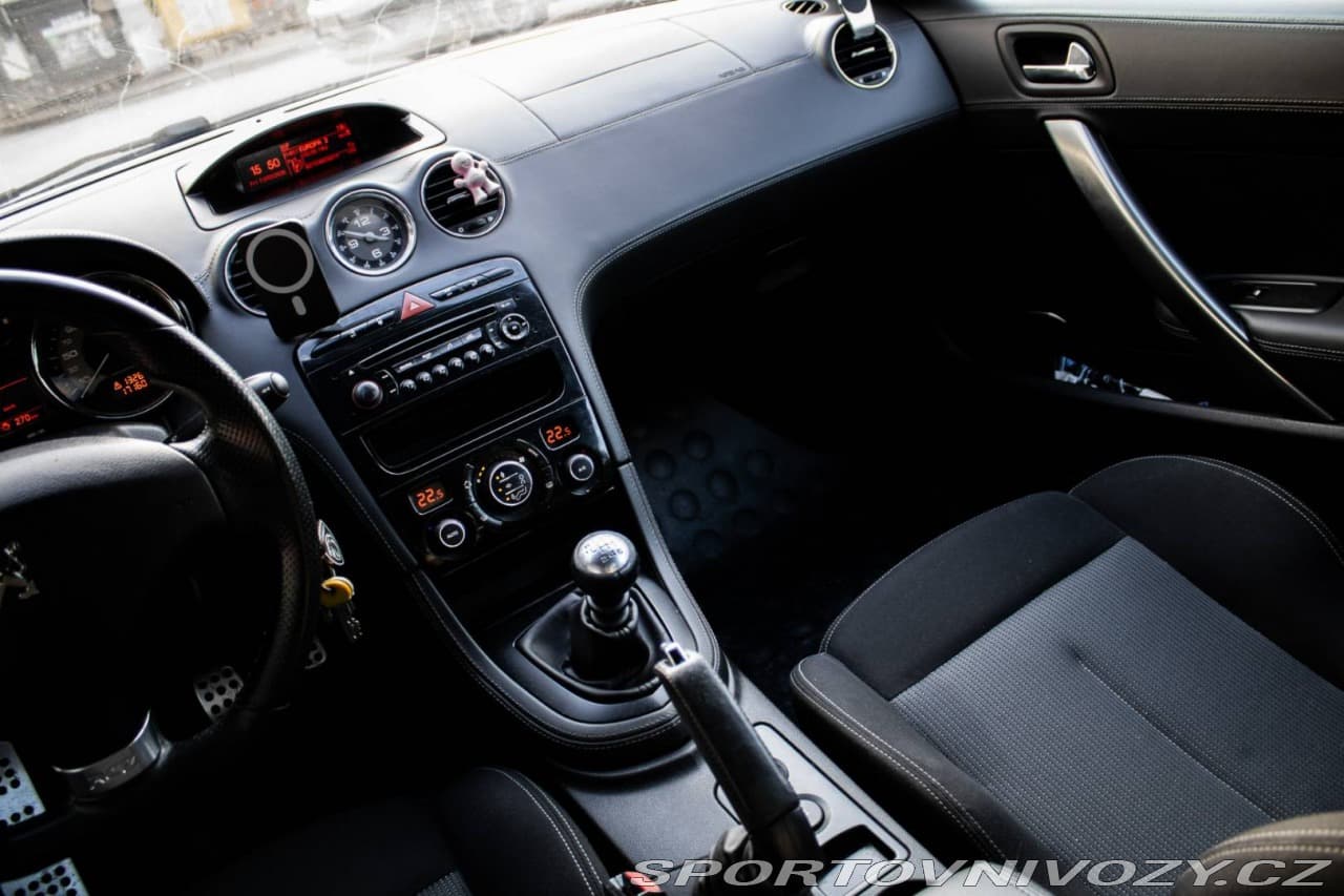 2012 Peugeot Rcz - 12