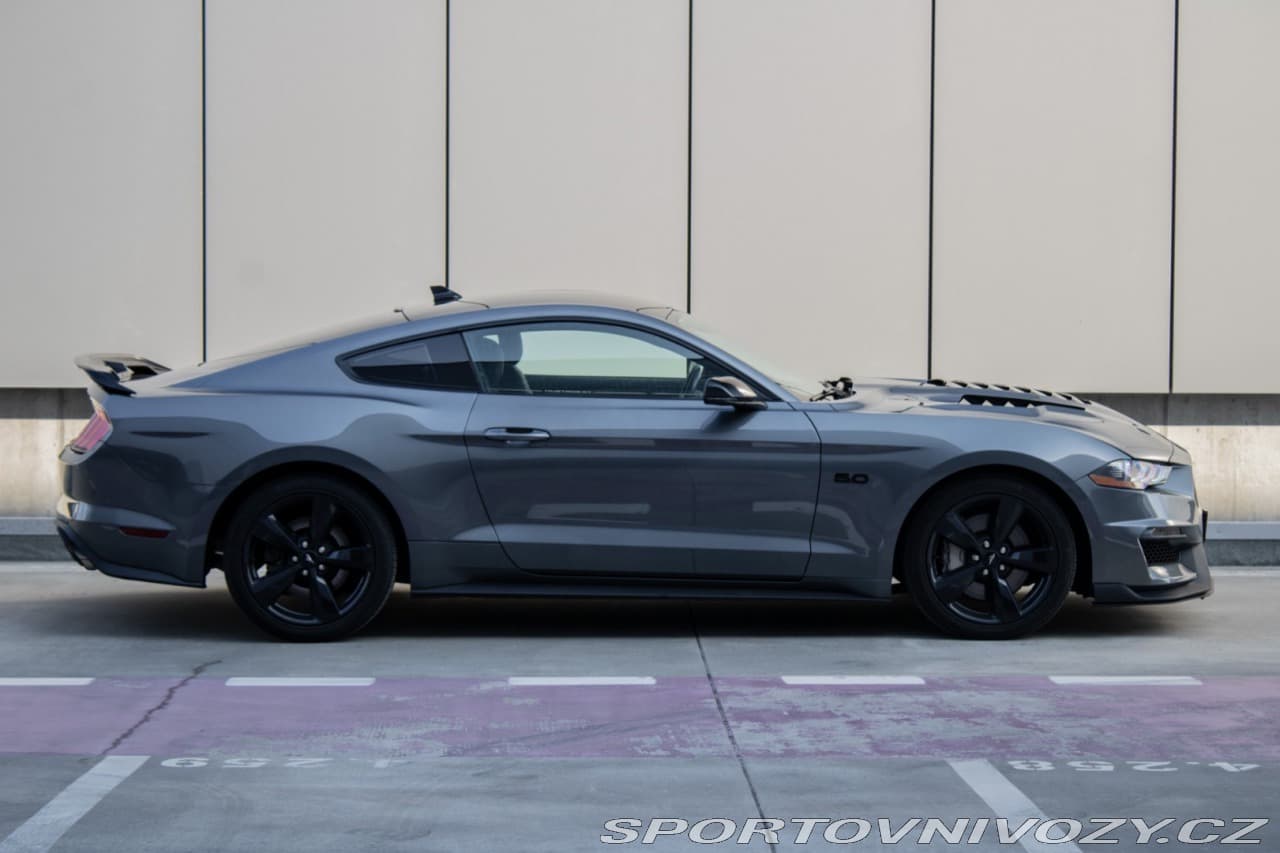 2022 Ford Mustang - 4