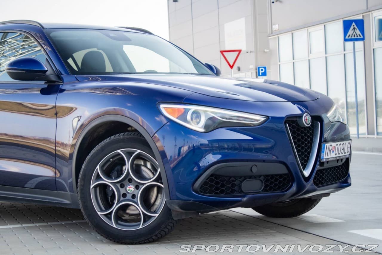 2018 Alfa Romeo Stelvio - 6