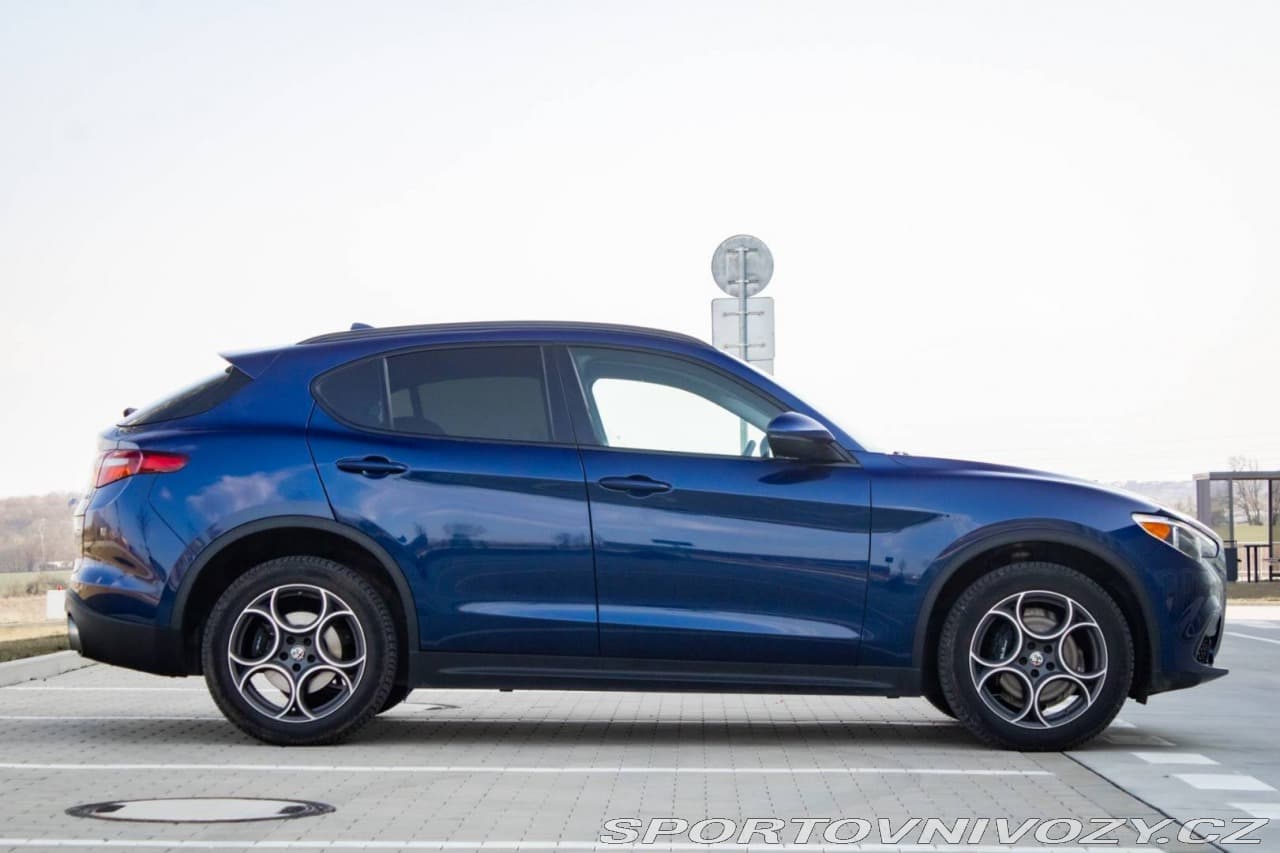 2018 Alfa Romeo Stelvio - 8