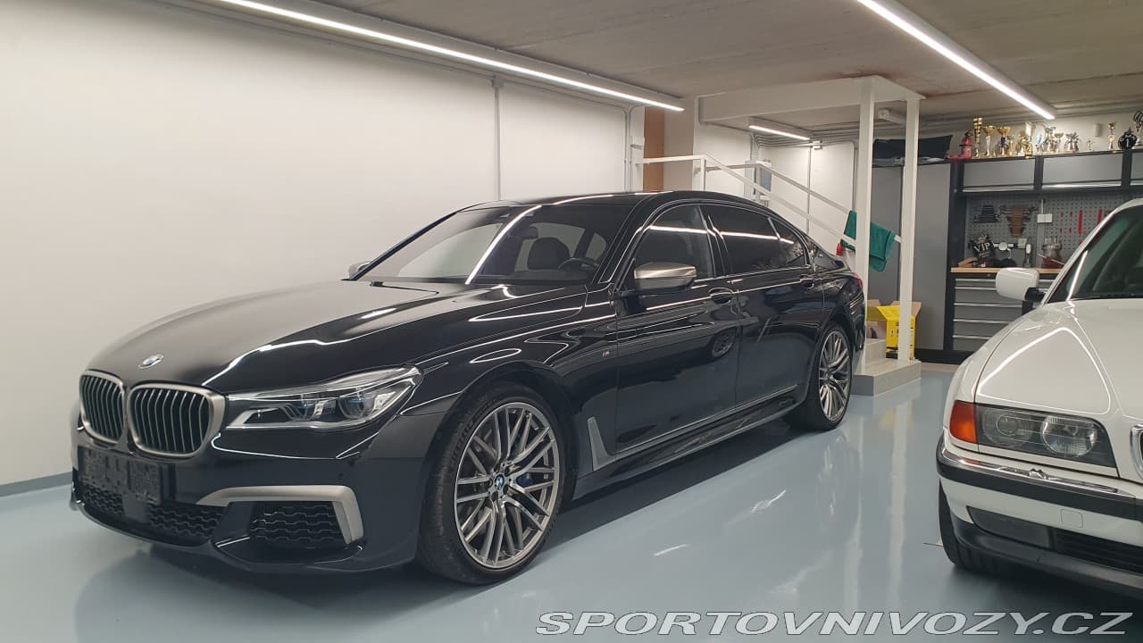 2017 BMW 7-Series - 10