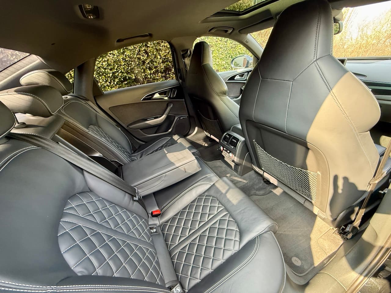 2016 Audi S6 - 12