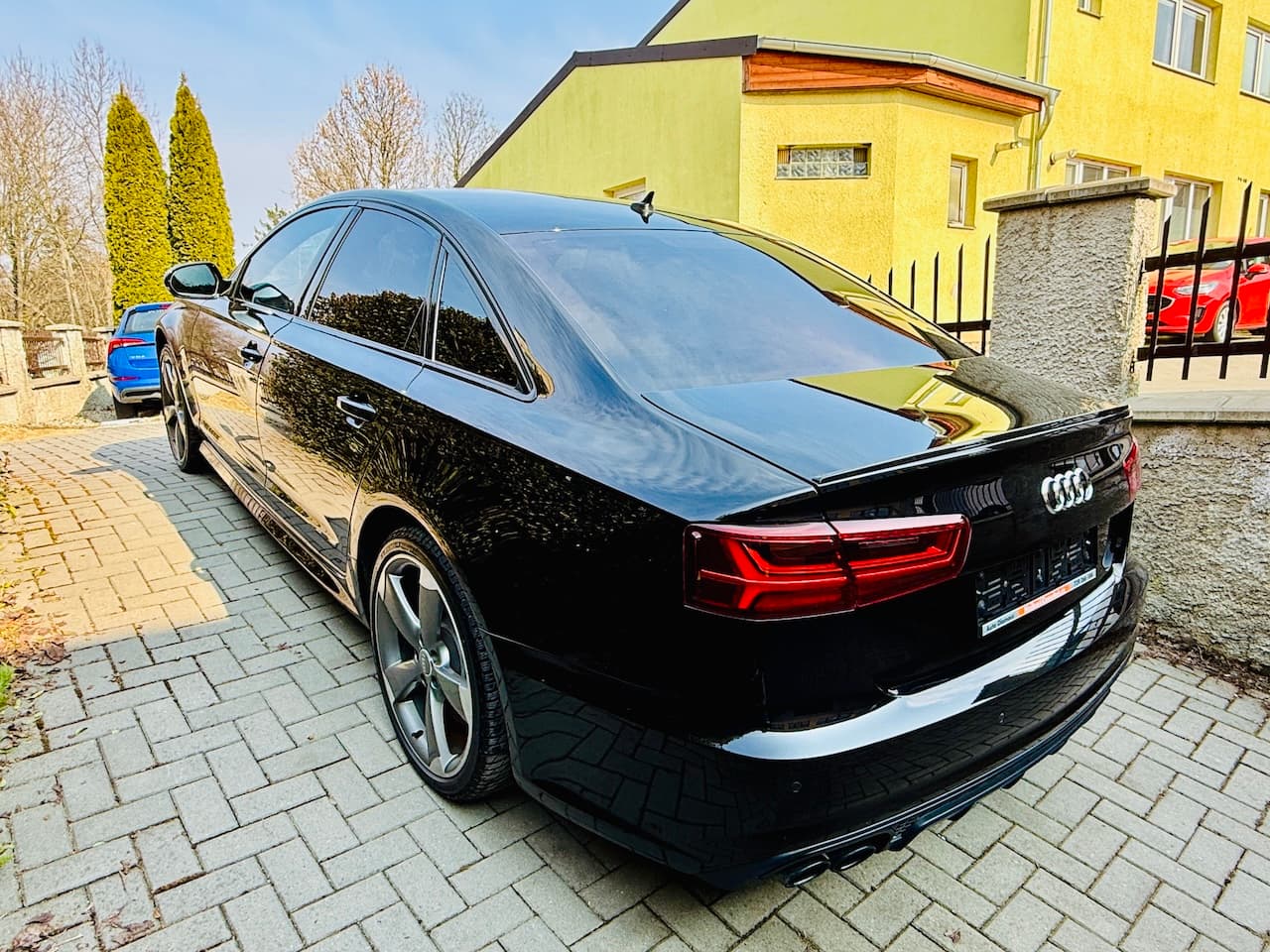 2016 Audi S6 - 18
