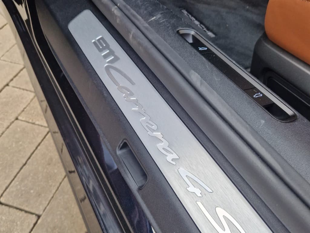 2024 Porsche 911 - 10