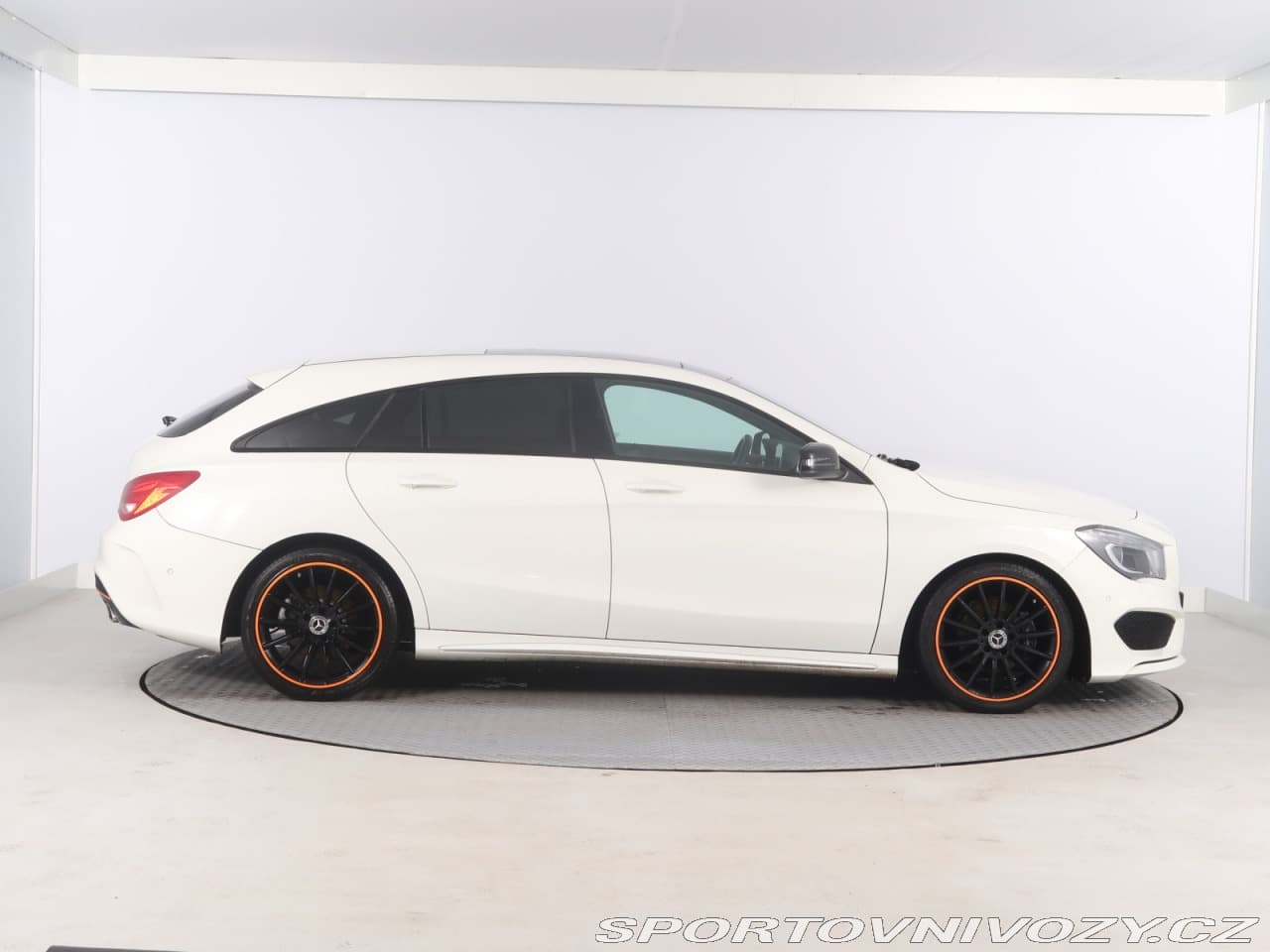 2015 Mercedes-Benz Cla - 11