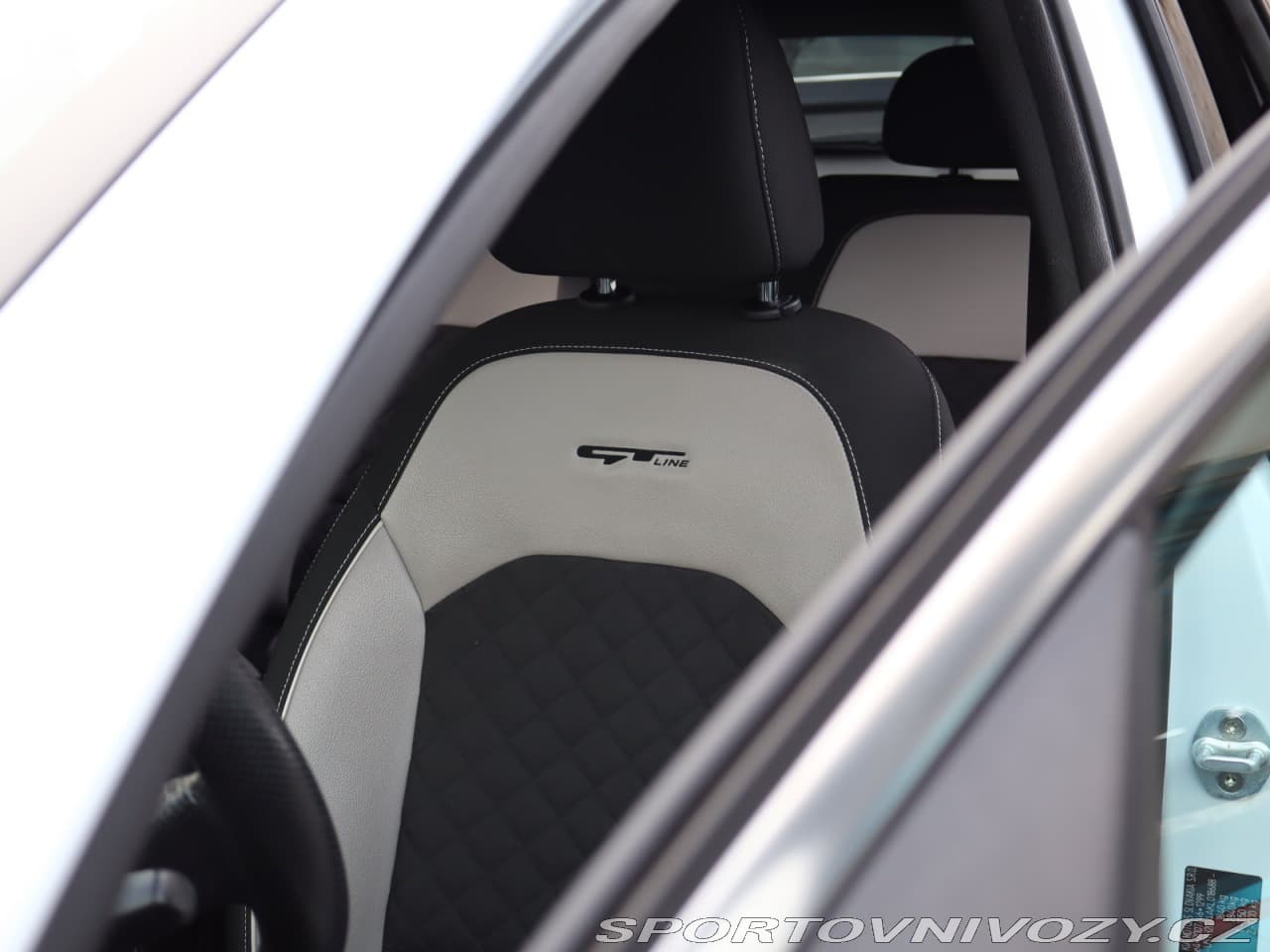 2019 Kia Proceed - 17