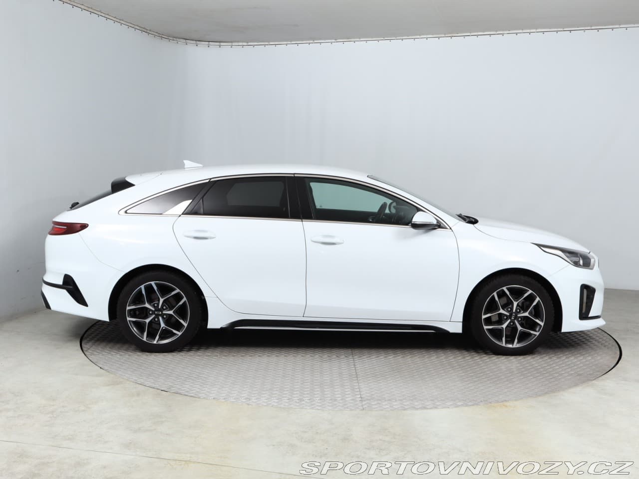 2019 Kia Proceed - 6