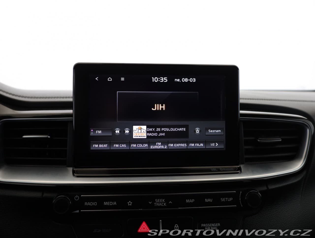 2019 Kia Proceed - 12