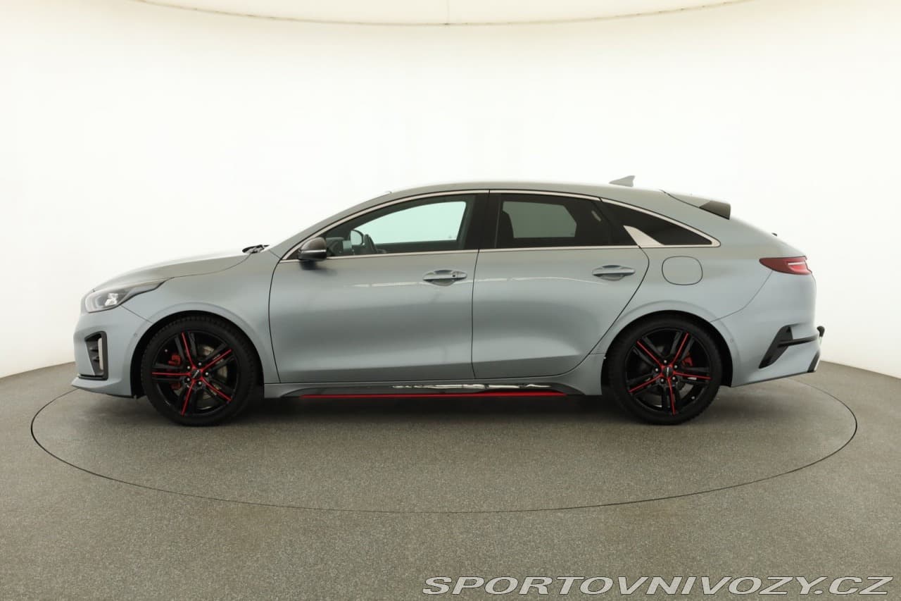 2019 Kia Proceed - 3