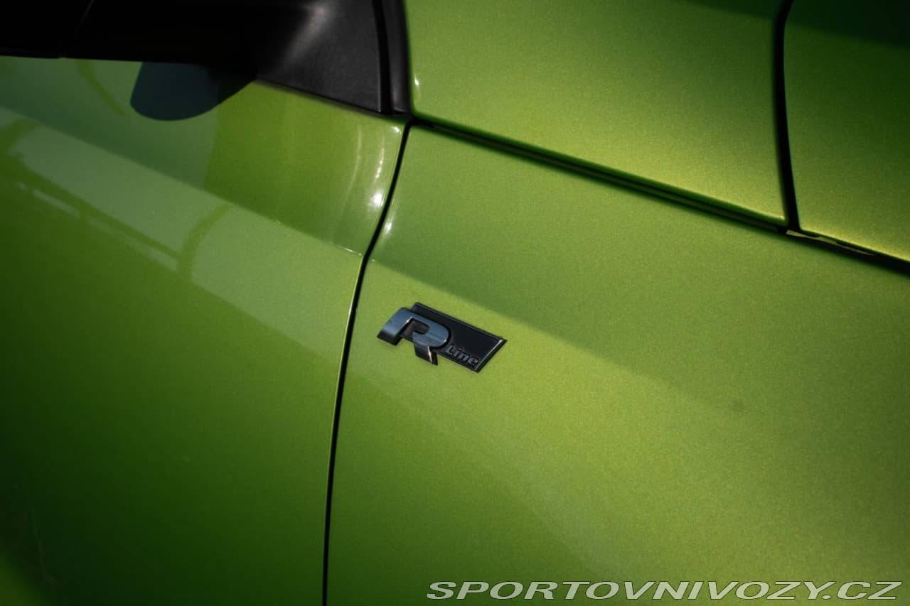 2010 Volkswagen Scirocco - 10