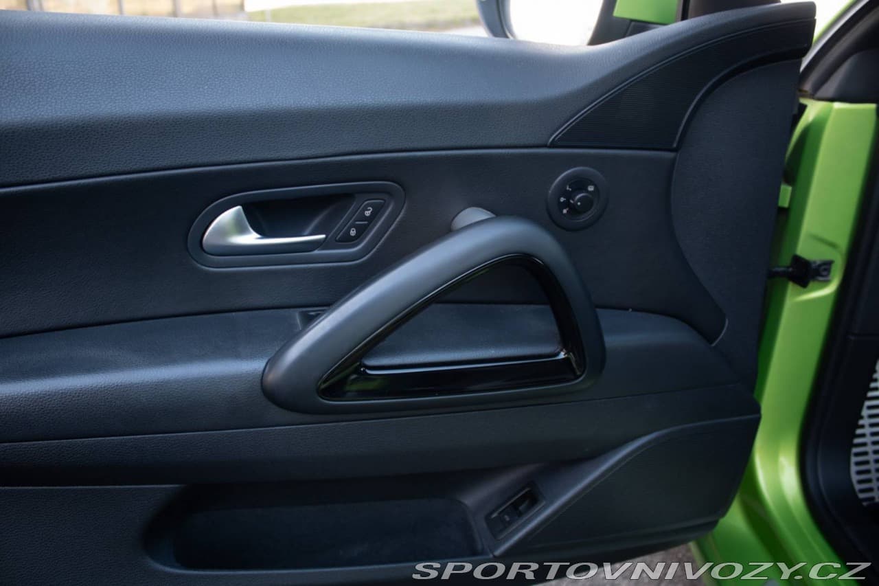 2010 Volkswagen Scirocco - 18