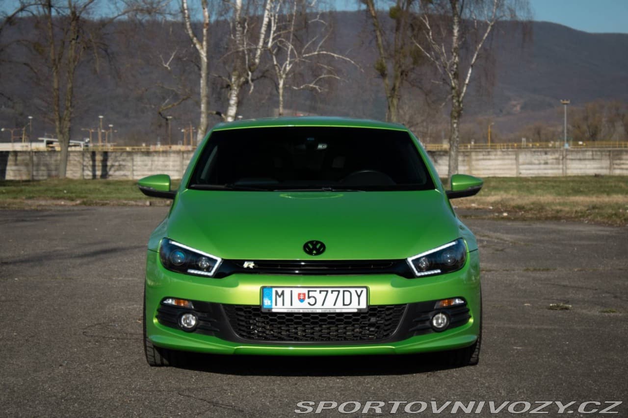 2010 Volkswagen Scirocco - 2