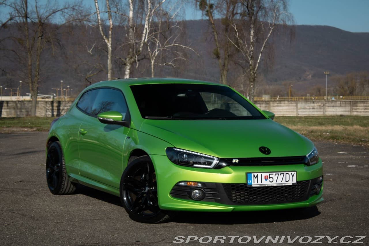 2010 Volkswagen Scirocco - 3