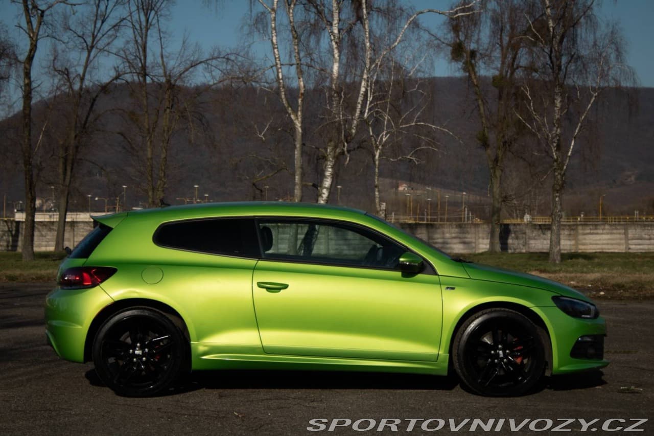 2010 Volkswagen Scirocco - 4