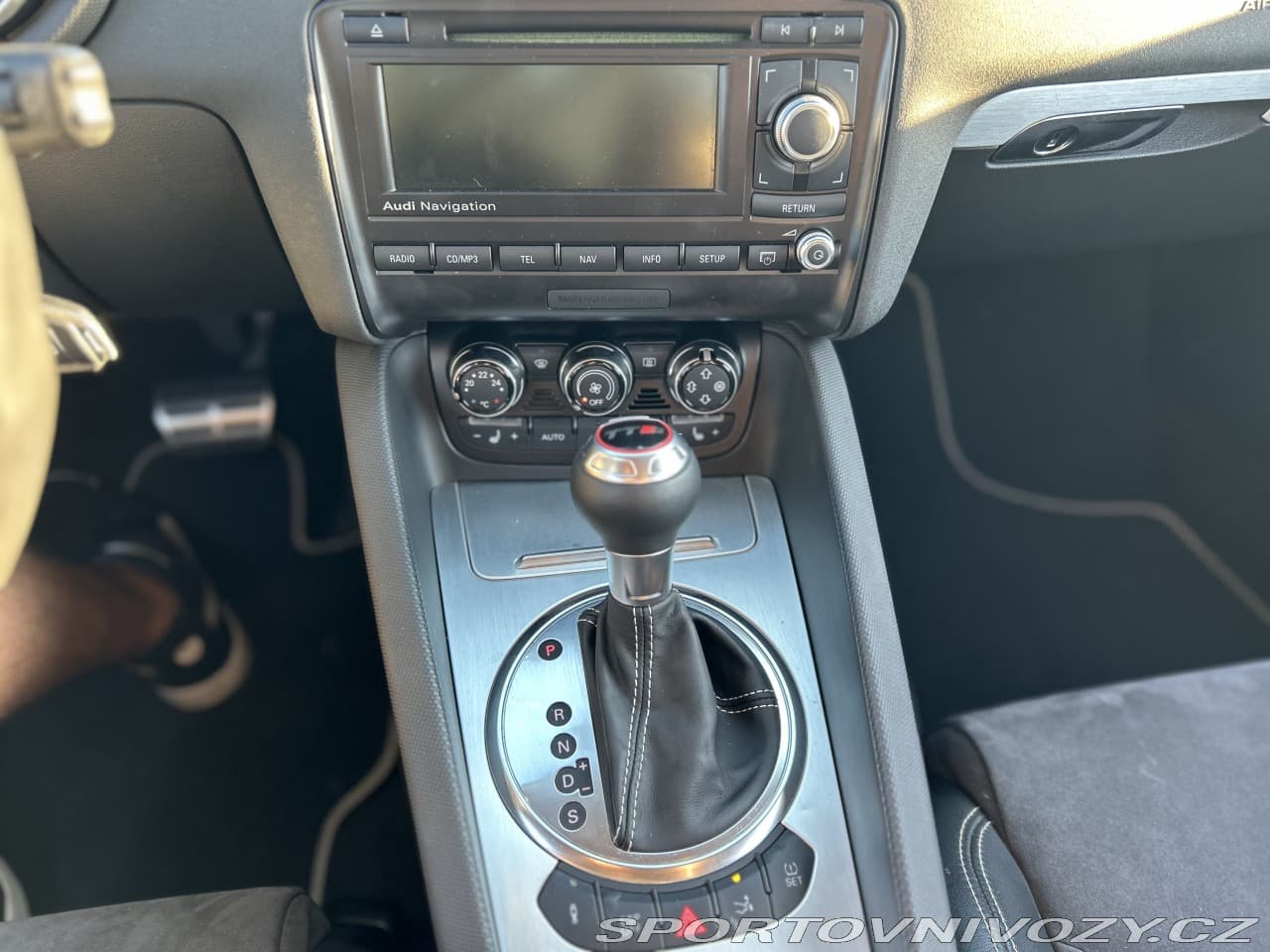 2008 Audi TT - 19