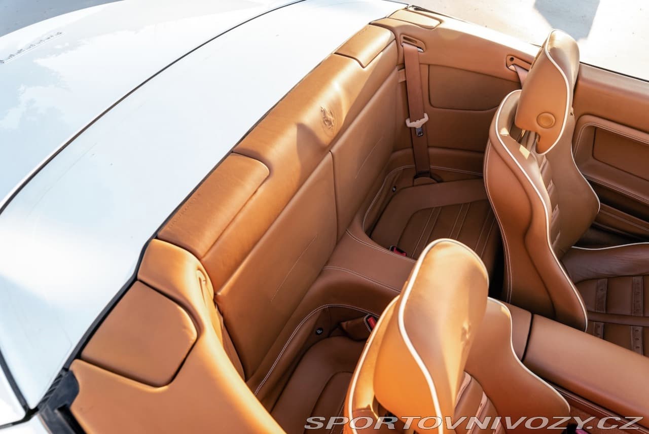 2010 Ferrari CALIFORNIA - 8