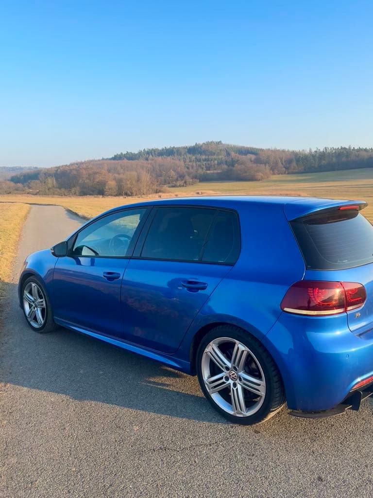 2010 Volkswagen Golf - 5