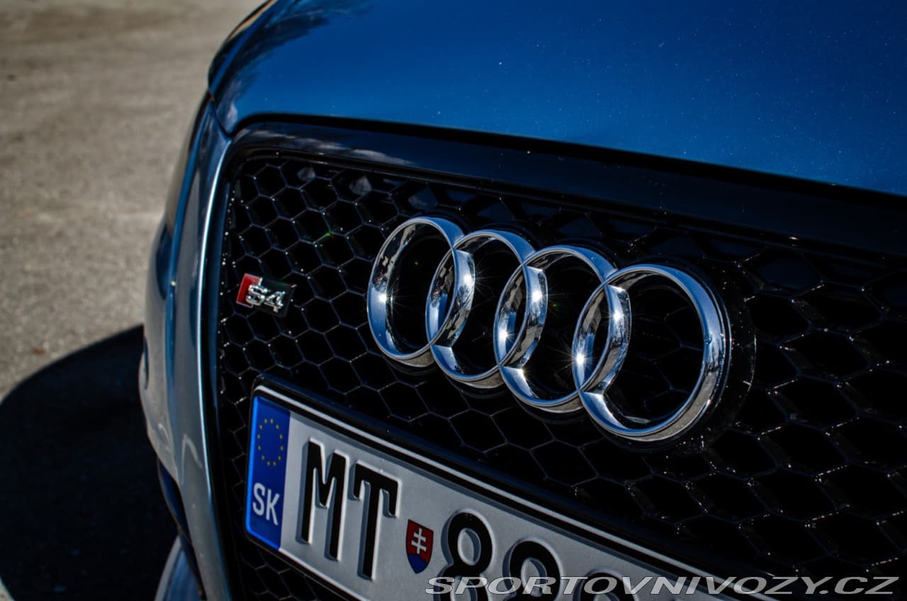 2011 Audi A4 - 10
