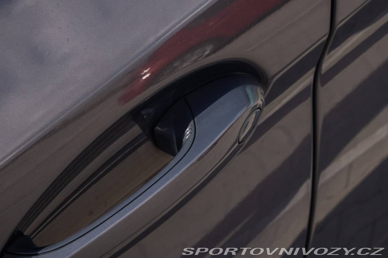 2021 BMW 5-Series - 19