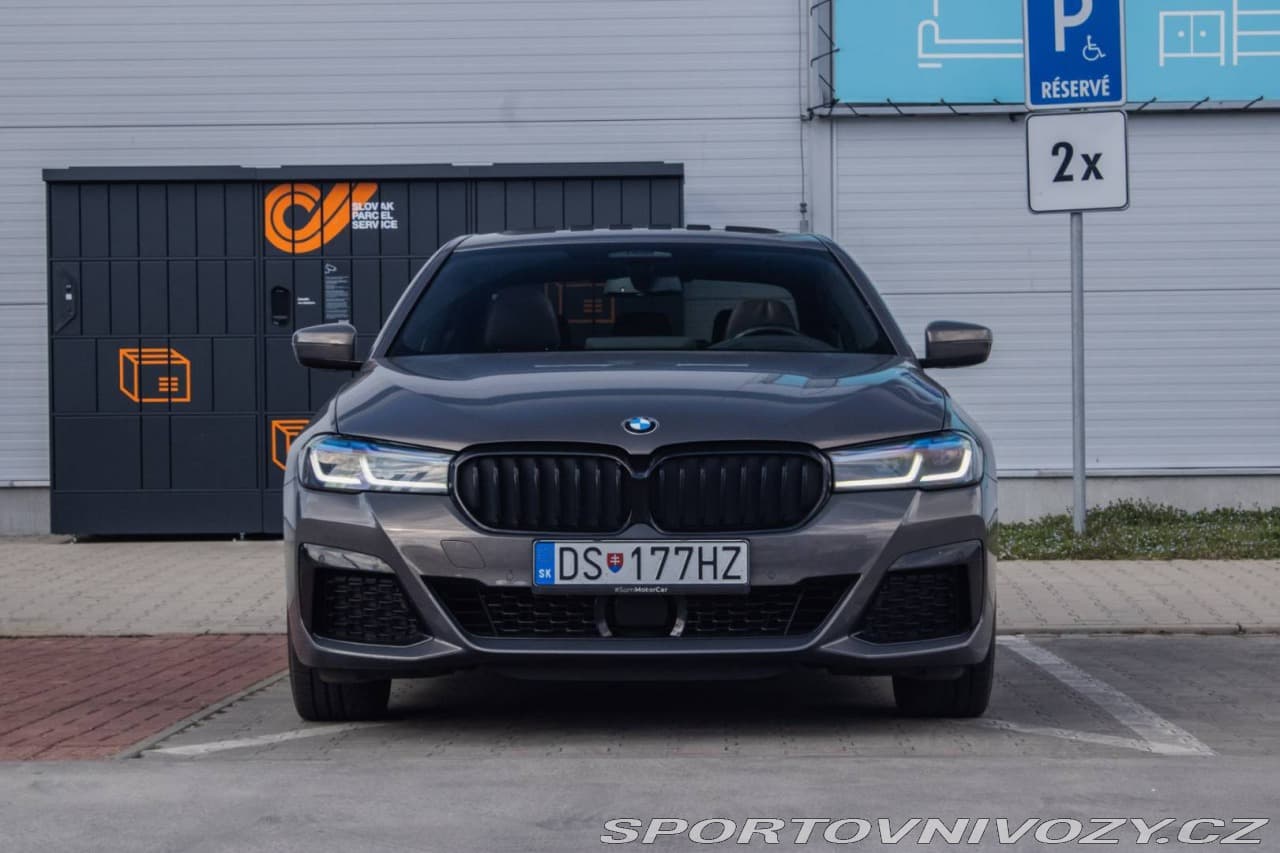 2021 BMW 5-Series - 3