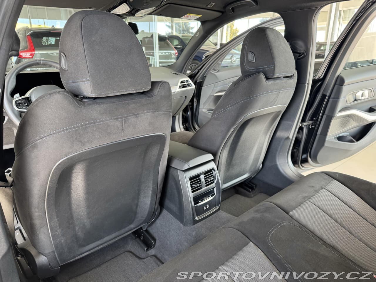 2025 BMW 3-Series - 15