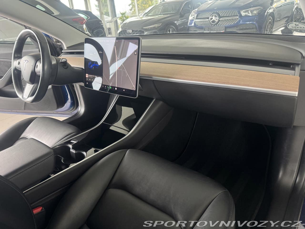 2019 Tesla Model 3 - 11