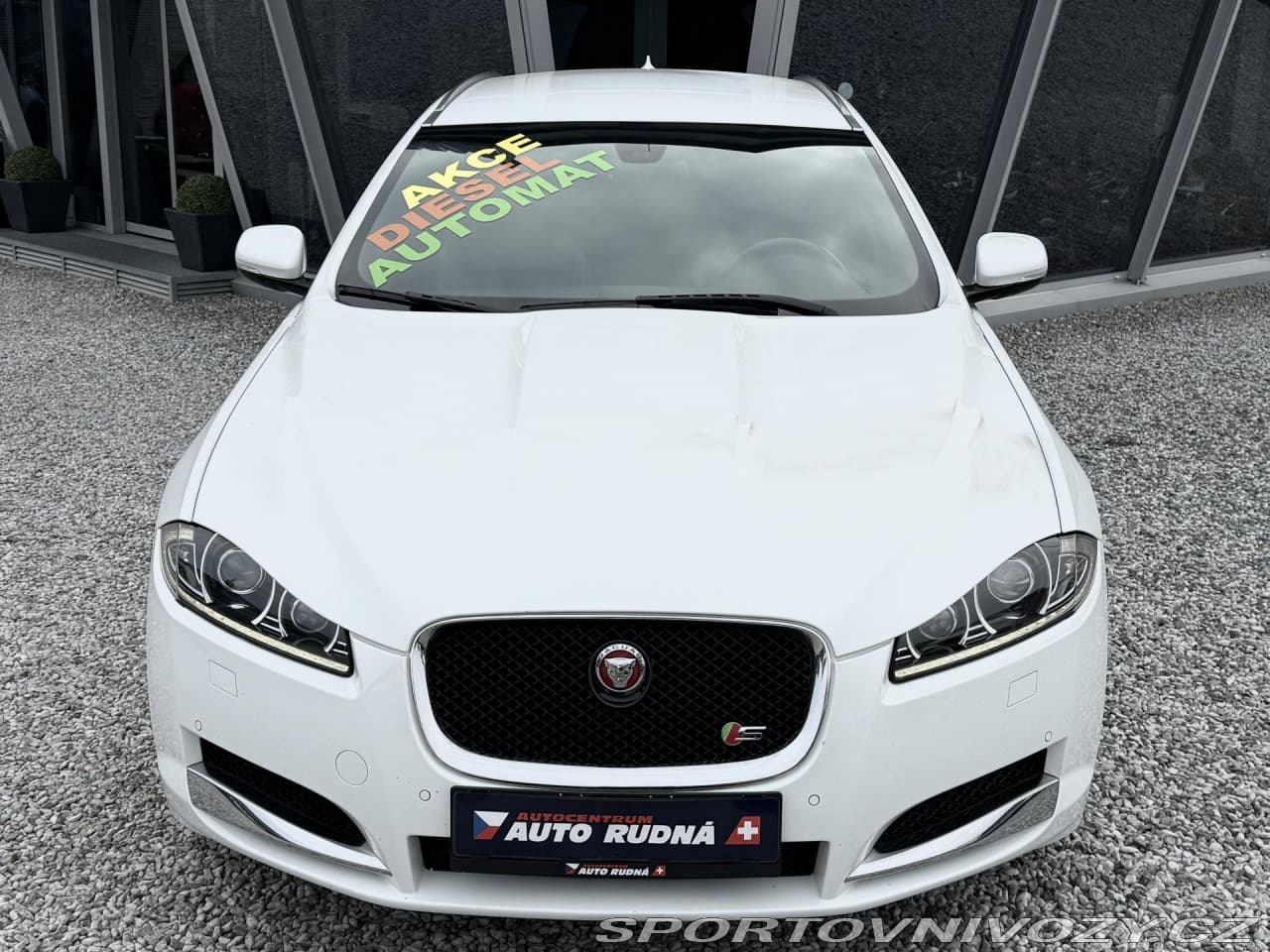 2015 Jaguar Xf - 4