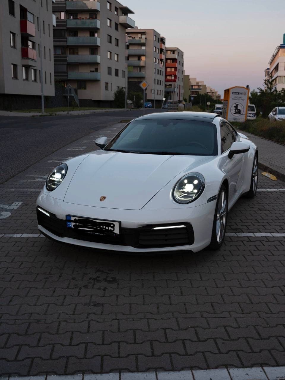 2019 Porsche 911 - 6