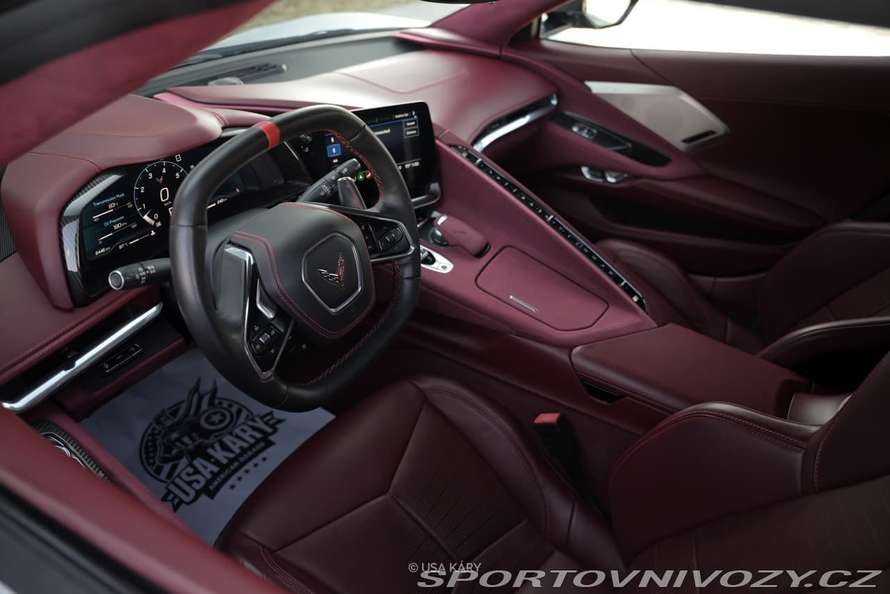 2021 Chevrolet Corvette - 13