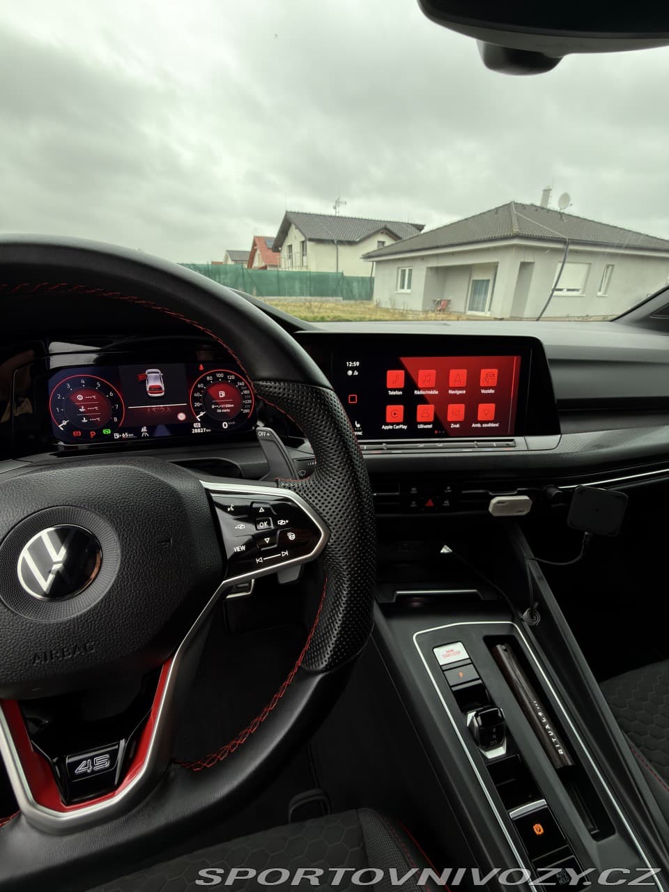 2022 Volkswagen Golf - 13