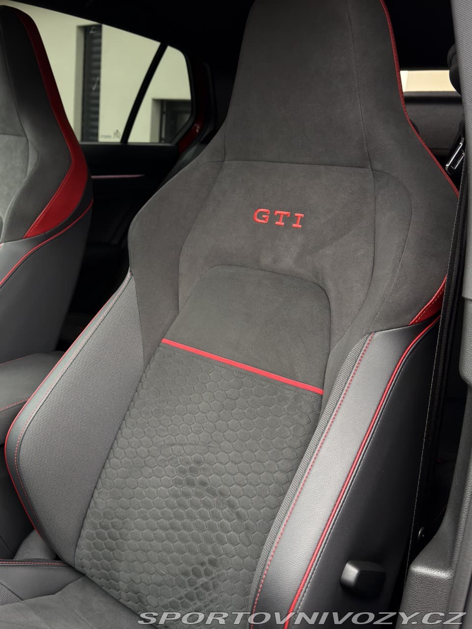 2022 Volkswagen Golf - 15