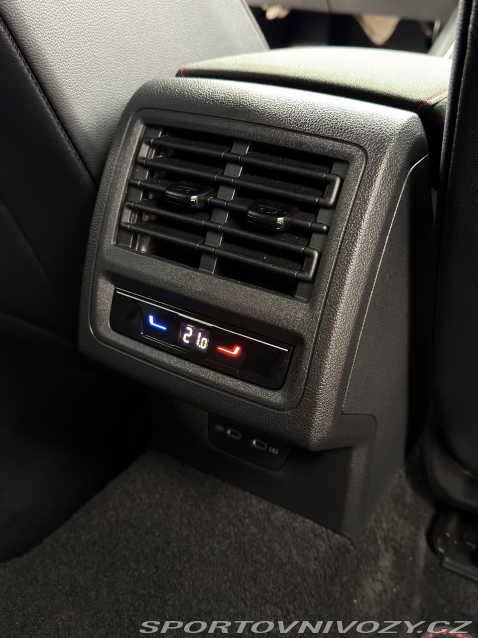 2022 Volkswagen Golf - 19