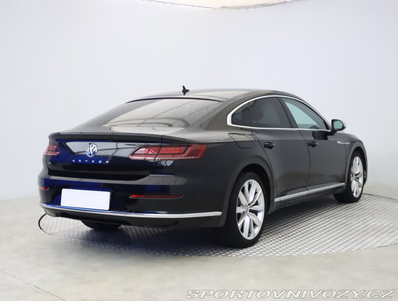 2017 Volkswagen Arteon - 5