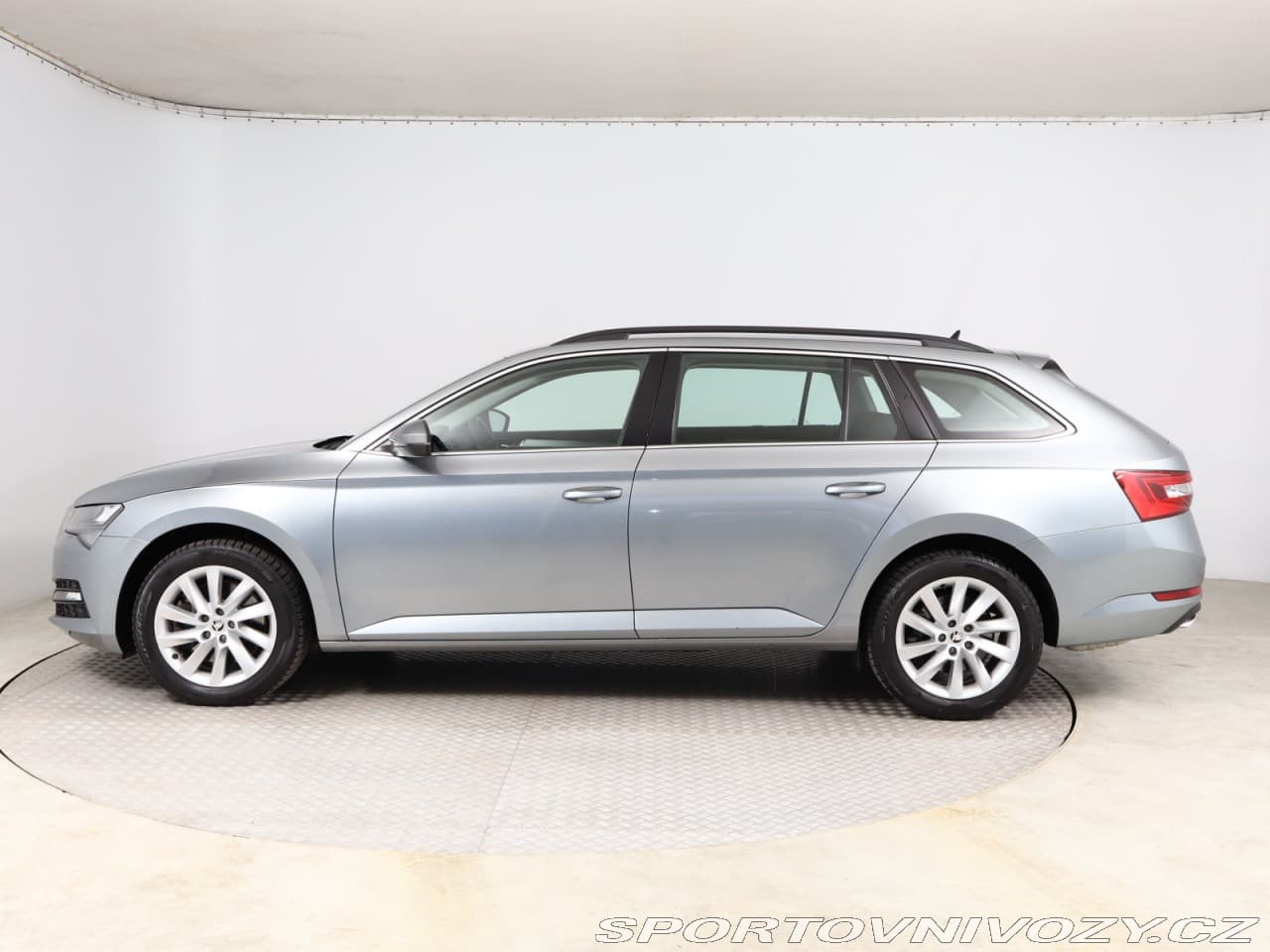 2020 Škoda Superb - 3