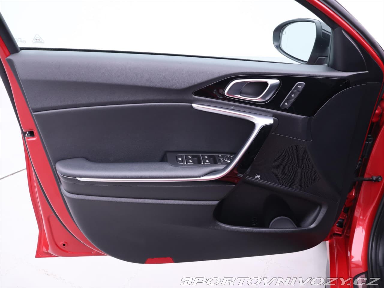 2019 Kia Proceed - 12