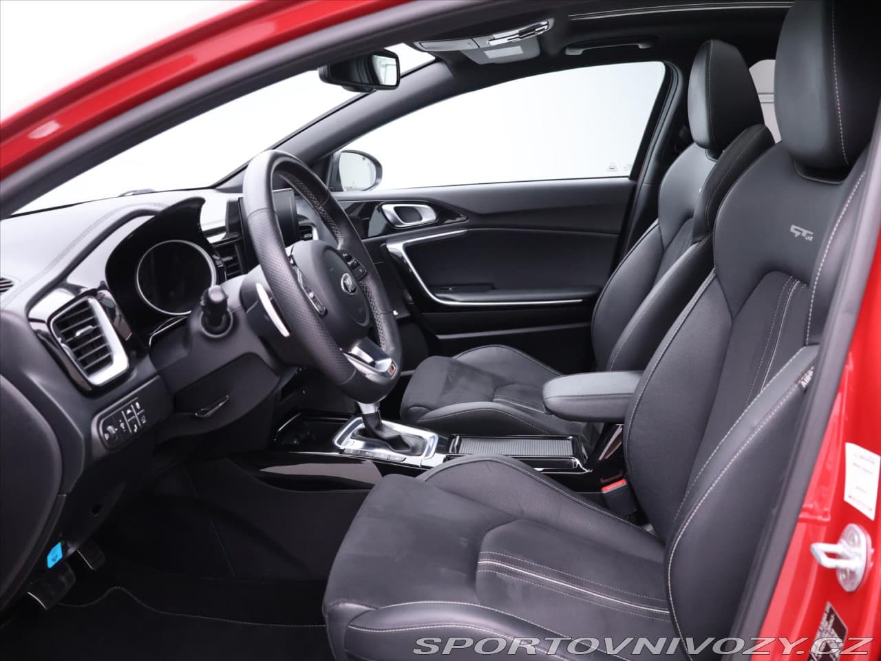 2019 Kia Proceed - 13