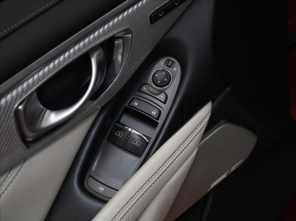 2018 Infiniti Q60 - 18