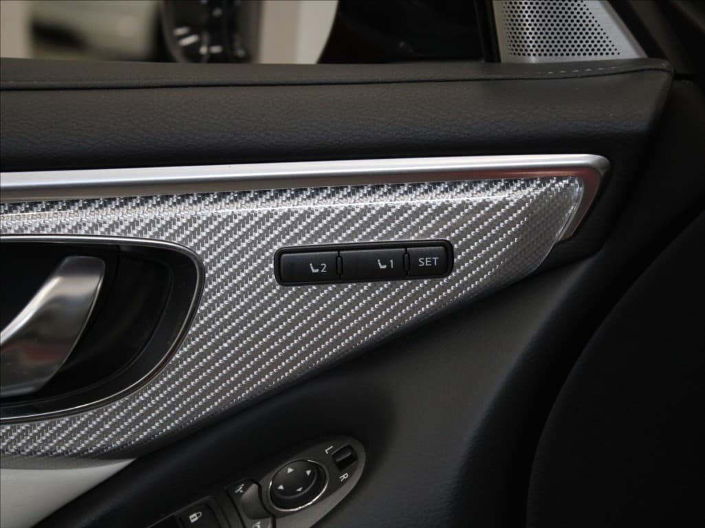 2018 Infiniti Q60 - 19