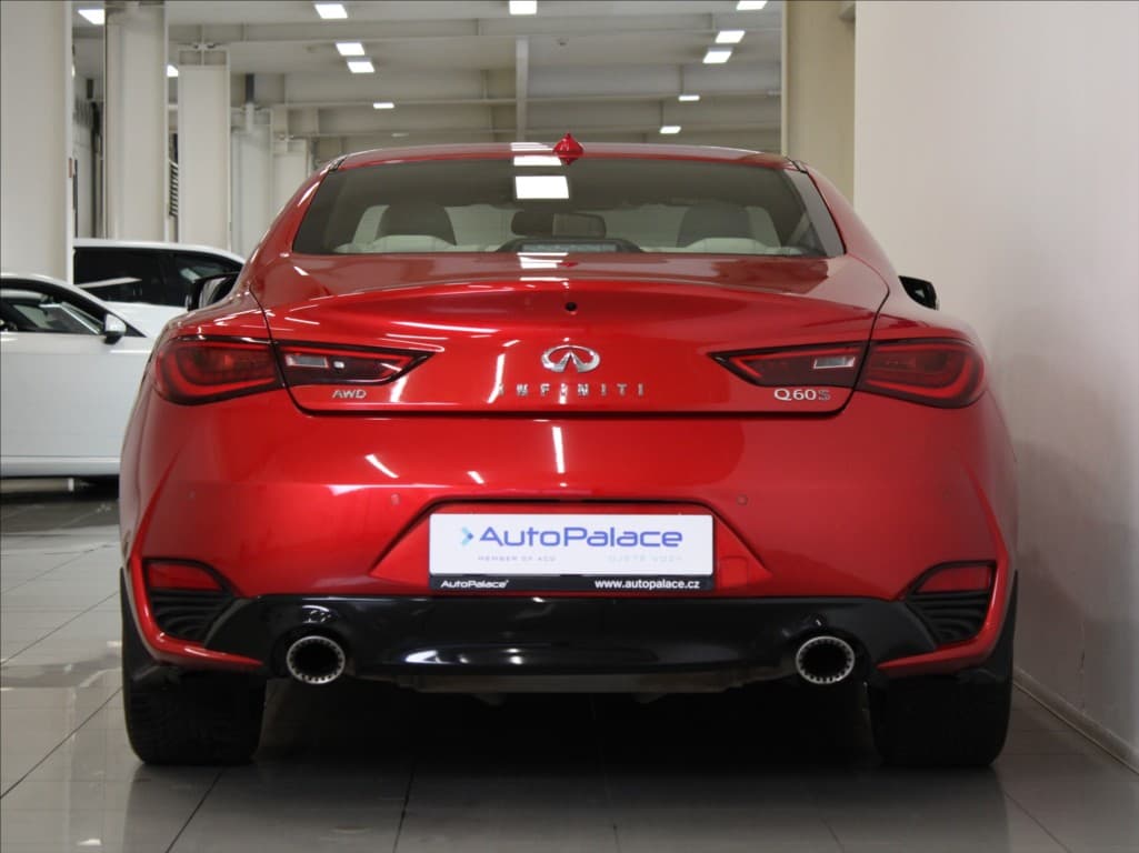 2018 Infiniti Q60 - 4