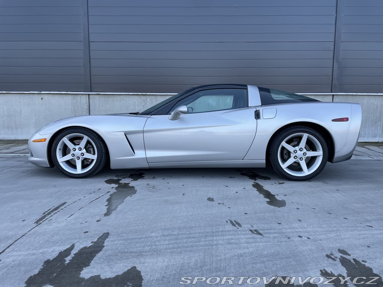 2005 Chevrolet CORVETTE - 9