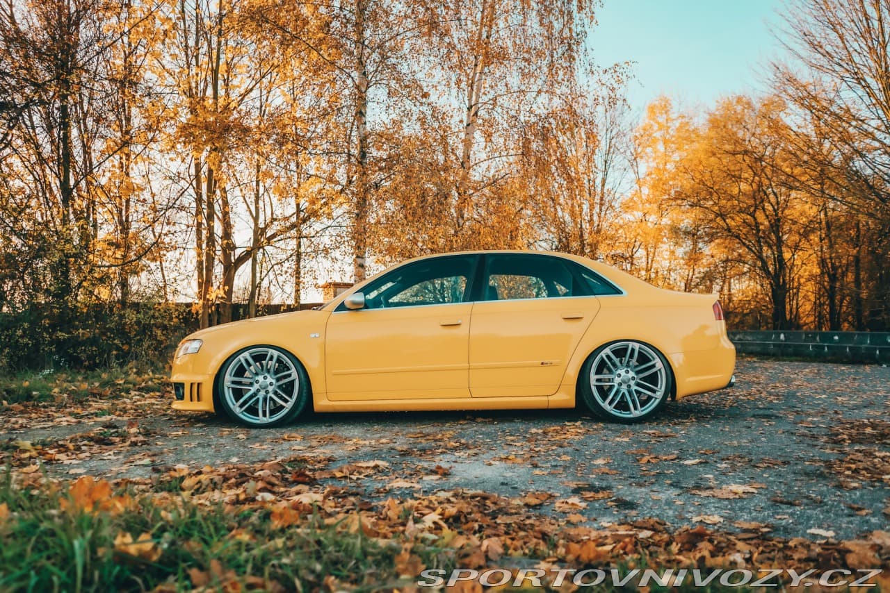 2006 Audi RS4 - 10