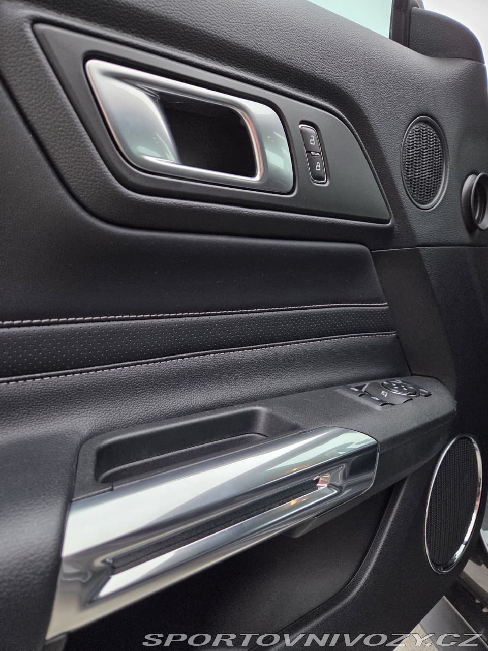 2021 Ford Mustang - 12