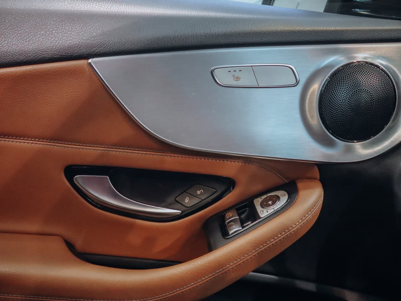 2018 Mercedes-Benz C-Class - 9